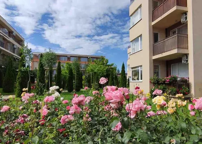 Ferienunterkunft Strandnaehe Mit Pools 아파트 *