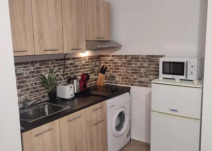 Ferienunterkunft Strandnaehe Mit Pools * 써니비치