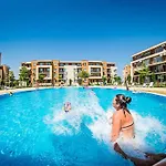 Appartamento Ferienunterkunft Strandnaehe Mit Pools Sunny Beach